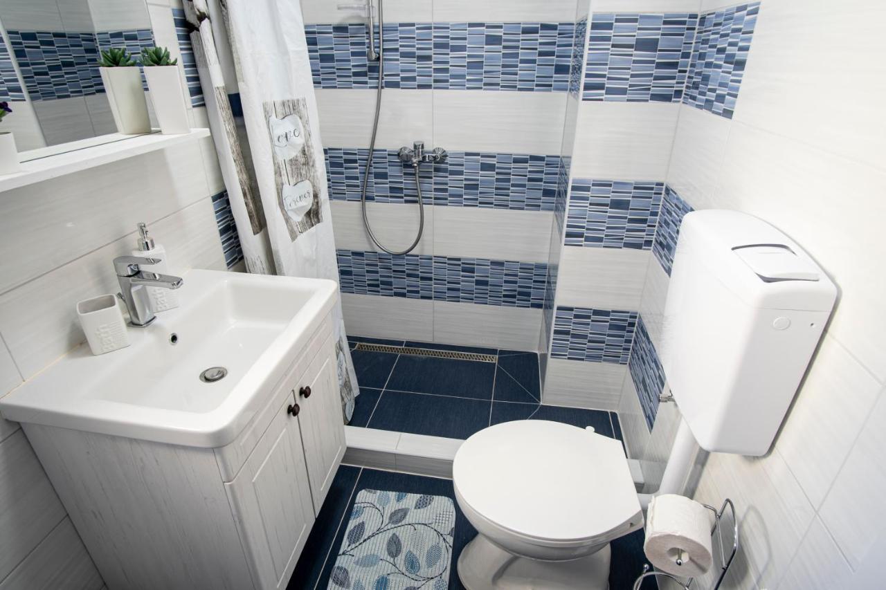 Apartman Luka Fazana Bagian luar foto