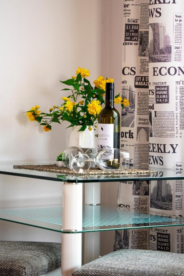 Apartman Luka Fazana Bagian luar foto